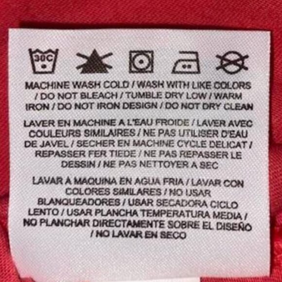 NWT Nike Slim-Fit “Too Real to Fake It” V-Neck Tee • Women’s M, 100% Cotton - Picture 7 of 9